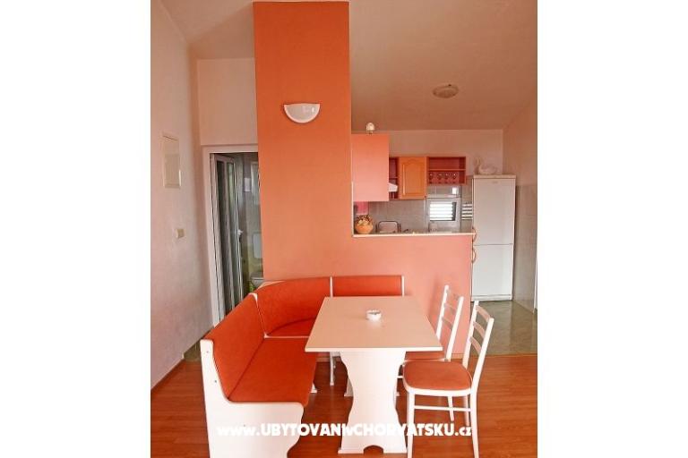 Apartmaji Centar Makarska – foto 5
