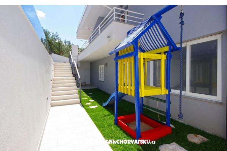 Apartmaji Makarska – foto 6