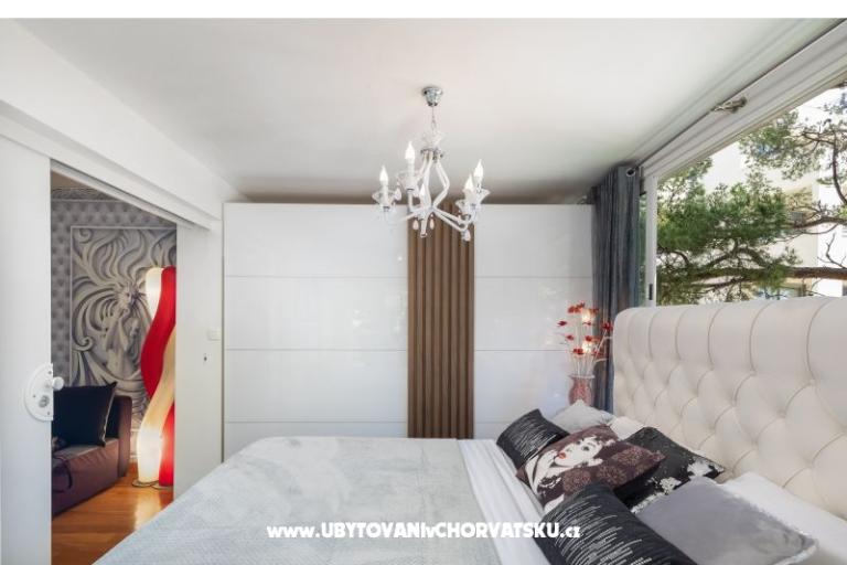 Apartmaji Romilda, by the beach – foto 5