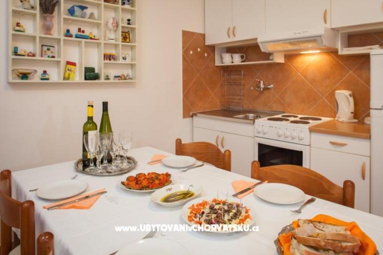 Apartmaji Sumic Makarska – foto 4