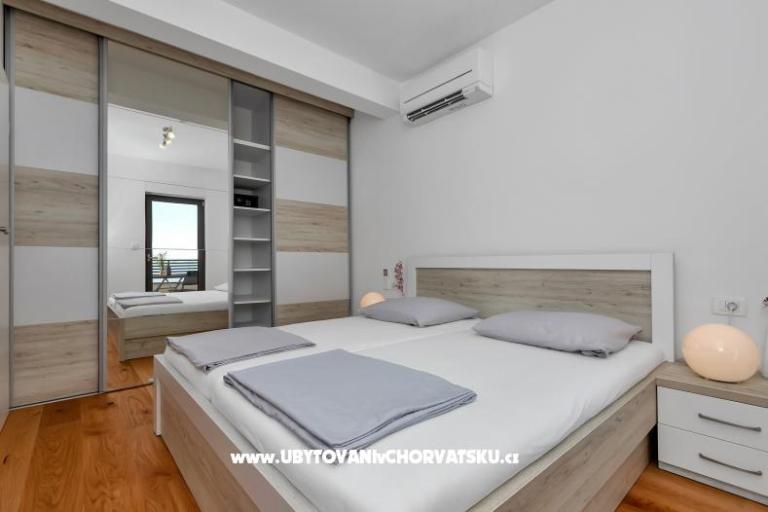 Hot Tub Luxury Apartmaji + beach p – foto 6