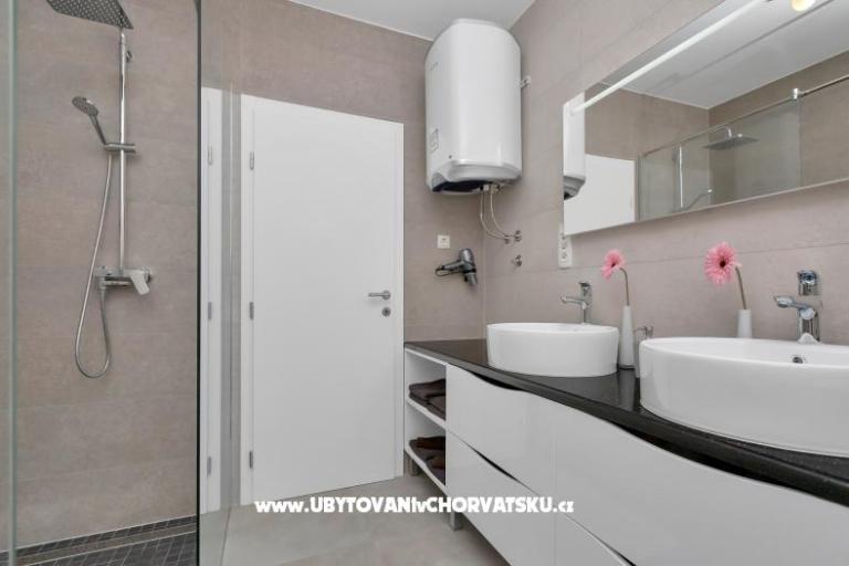 Luxury Apartmaji + beach parking – foto 8
