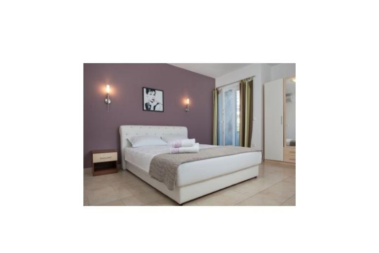 Apartma Lynette – foto 2