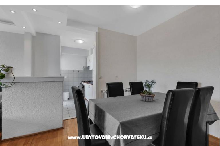 Urban Apartma – foto 9