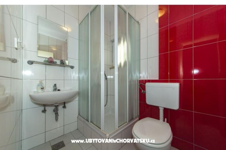 Apartmaji Villa Bešker – foto 17