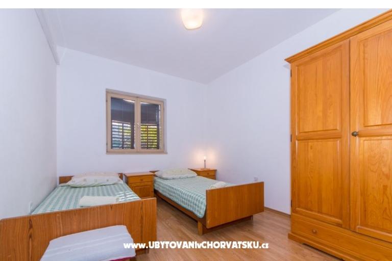 Apartmaji Villa Bešker – foto 8