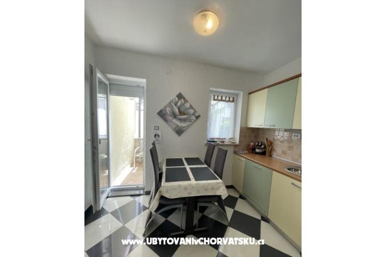 Apartmaji Avvi – foto 8