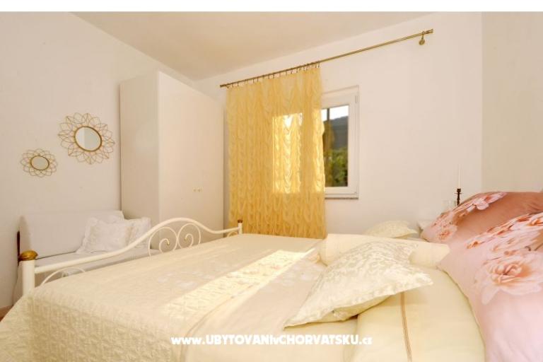 Apartma Lanterna – foto 12