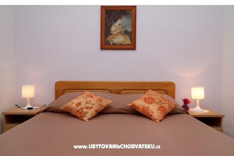 Apartmaji Ivanka – foto 12