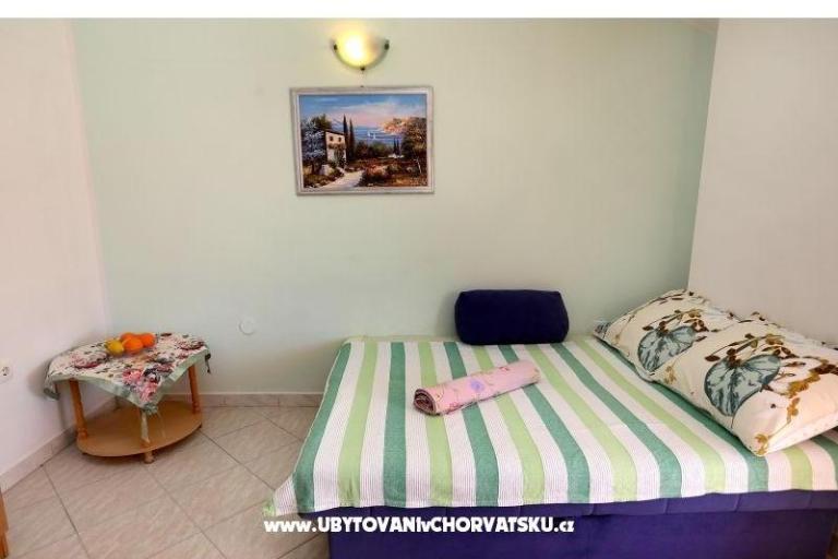 Apartmaji Ivanka – foto 16