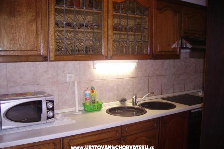 Apartmaji Jelaska – foto 11