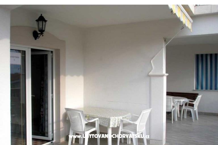 Apartmaji Marasović – foto 8