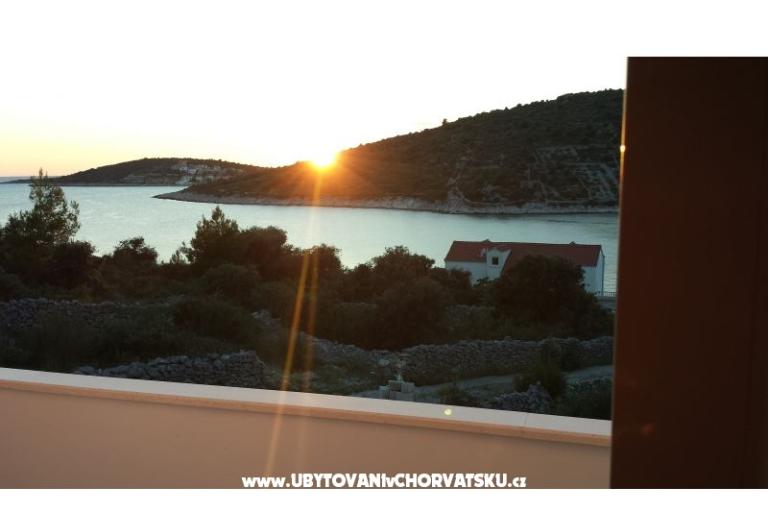 Apartmaji Sevid Nikša i Lucija – foto 8