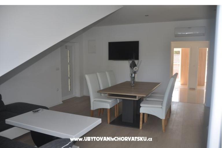 Apartmaji ANNA – foto 16