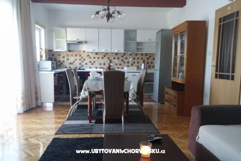 Apartmaji ANNA – foto 6