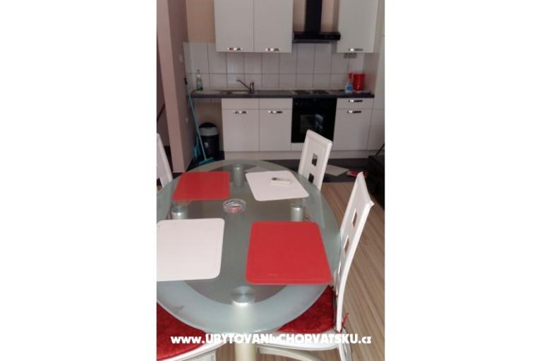 Apartmaji Martina – foto 4