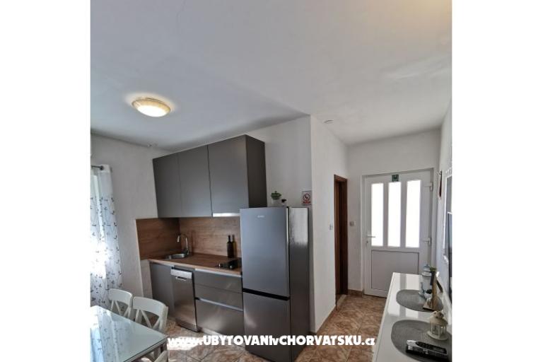 Apartmaji Mirakul - Sevid – foto 13