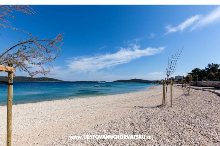 BayBeach Apartmaji Sevid – foto 13