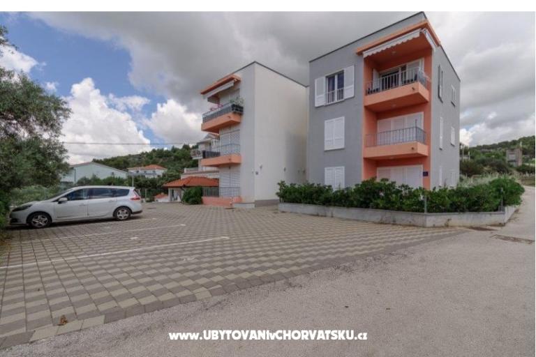 MiL Mare Holiday Apartma – foto 12