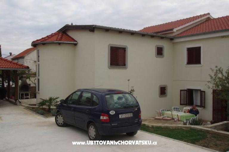 Apartmaji  Tonka, Ines i Nika – foto 15