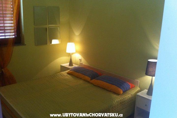 Apartmaji  Tonka, Ines i Nika – foto 2