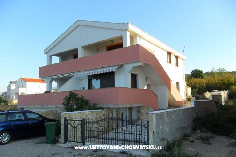 Apartmaji Maslenica – foto 2