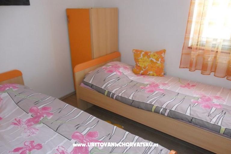 Apartmaji Maslenica – foto 6
