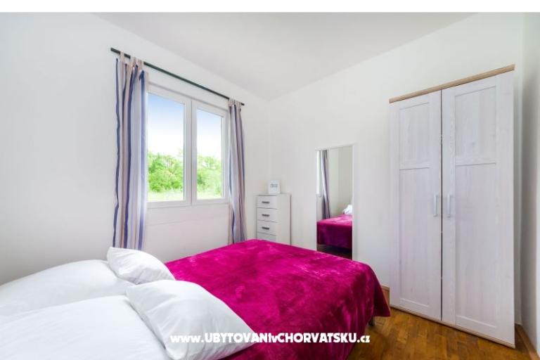 Apartmaji Maia Lena – foto 10