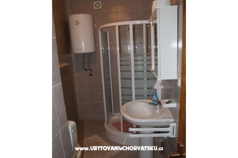 Apartmaji Maričić Maslenica – foto 3