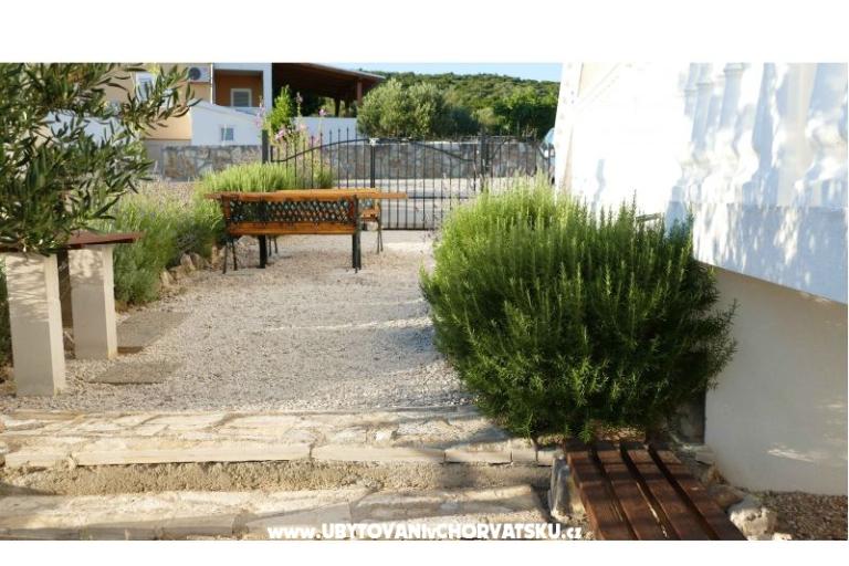 Apartmaji Maričić Maslenica – foto 7