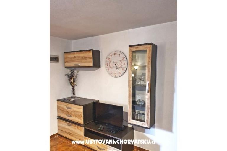 Sunny pool Apartmaji – foto 10