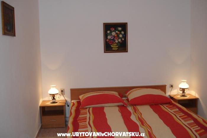 Apartmaji Ana – foto 8