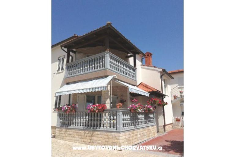 Apartmaji Mila-Casa Bianca  – foto 9