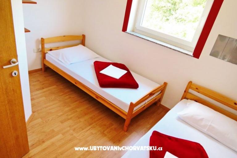 Apartmaji Tena – foto 16