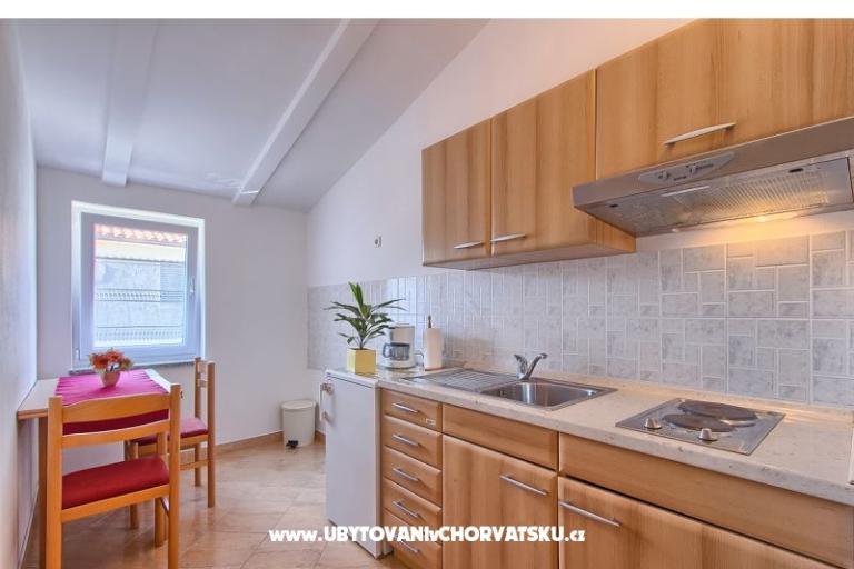 Apartmaji Tony – foto 11