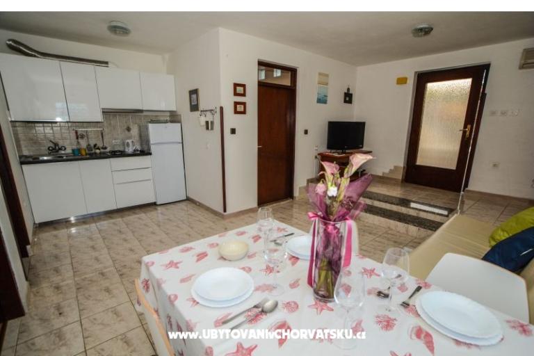 Apartmaji Katja &amp; Iva – foto 16