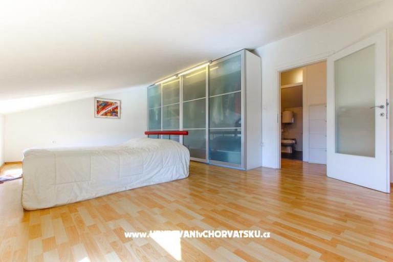 Comtemporary Apartma – foto 9