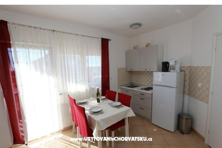 Apartmaji Sara – foto 10