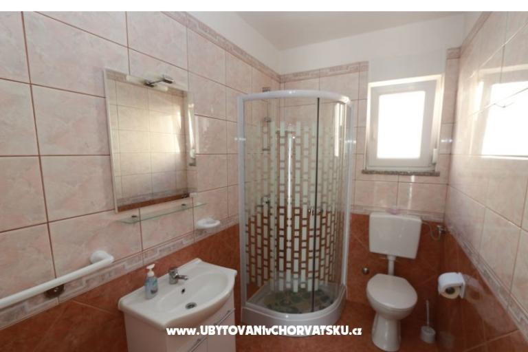 Apartmaji Sara – foto 12