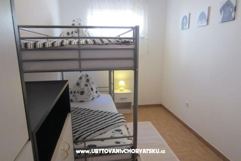Apartmaji Sara – foto 16