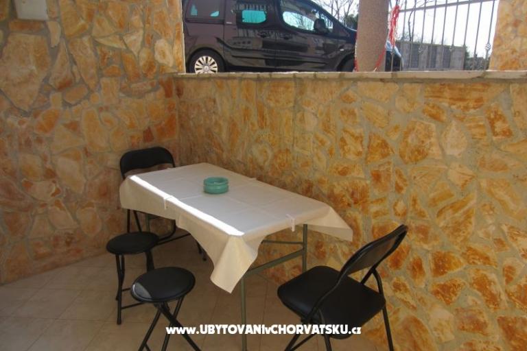 Apartmaji Sara – foto 18
