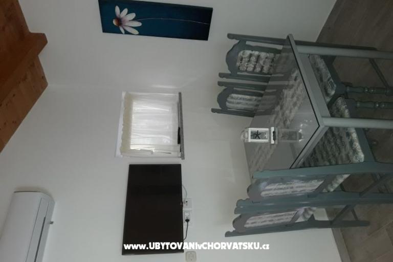 Apartmaji SUNI – foto 12