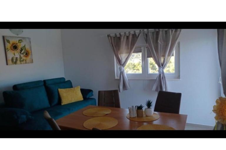 Apartmaji AS sa bazenom – foto 21