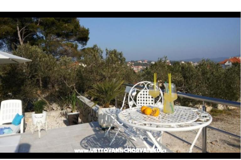 Apartmaji AS sa bazenom – foto 31