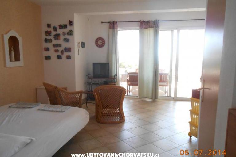 Apartmaji Rona – foto 5