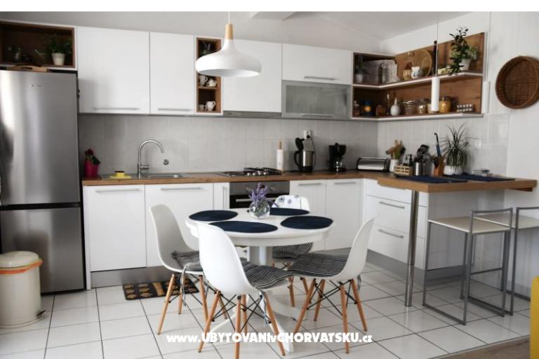Stara kamena kuca - Apartma Andrij – foto 13