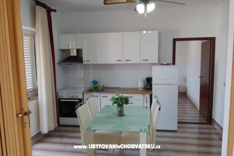 Apartmaji Mile – foto 10