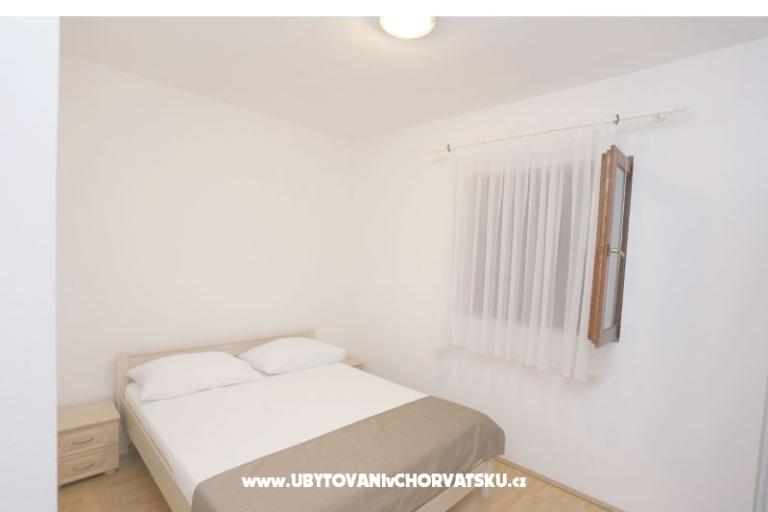 Apartmaji Nina – foto 4