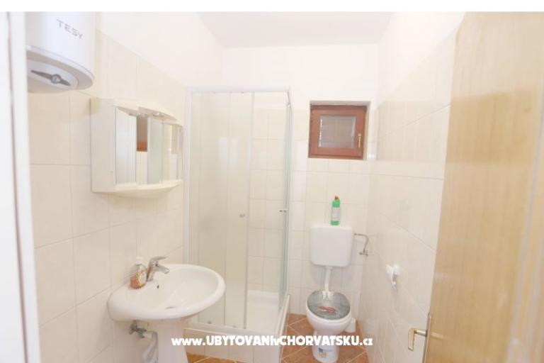 Apartmaji Nina – foto 7