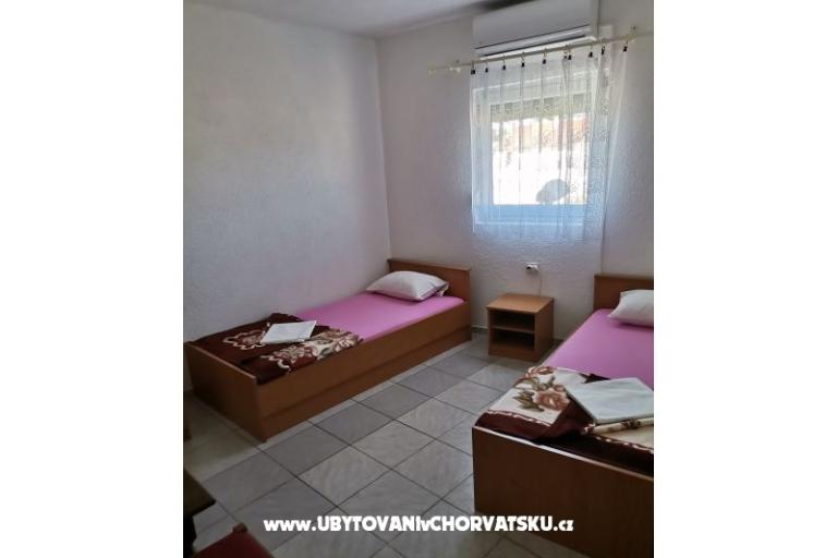 Apartmaji Danijela  – foto 6